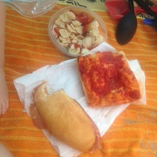 Mittagessen_Strand_Apulien