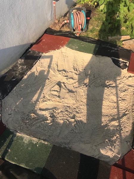 Garten-Sandkasten-spielplatz-neu