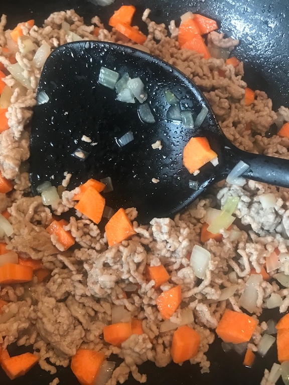 butternut fuellung karotten zwiebeln